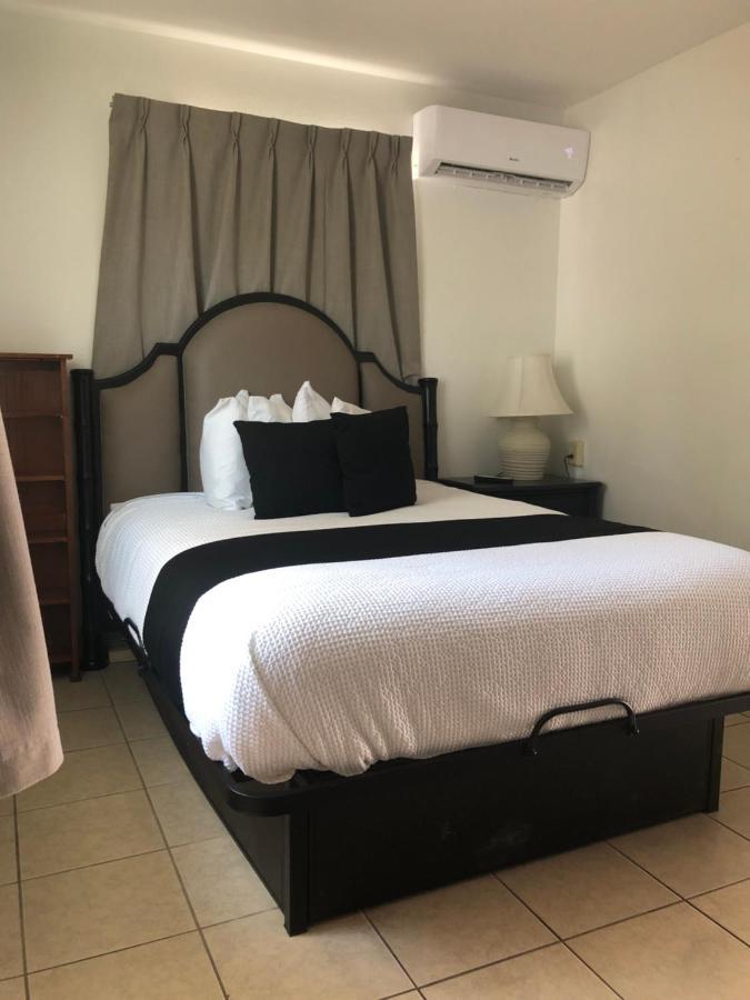 Holiday Isles Resort Madeira Beach Eksteriør billede